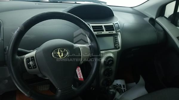 Photo 13 VIN: JTDKW9235A5137667 - TOYOTA YARIS 