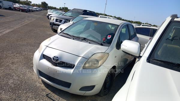 Photo 3 VIN: JTDKW9235B5160349 - TOYOTA YARIS 