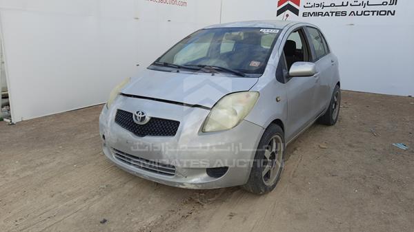 Photo 3 VIN: JTDKW923675037151 - TOYOTA YARIS 