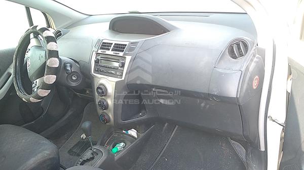 Photo 21 VIN: JTDKW9237B5160353 - TOYOTA YARIS 