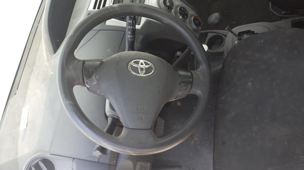 Photo 13 VIN: JTDKW923885096106 - TOYOTA YARIS 