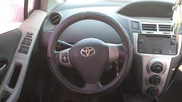 Photo 13 VIN: JTDKW923995125226 - TOYOTA YARIS 