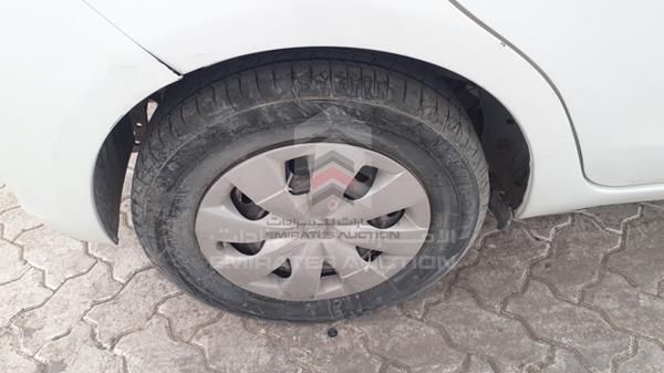 Photo 32 VIN: JTDKW9D30CD505369 - TOYOTA YARIS 