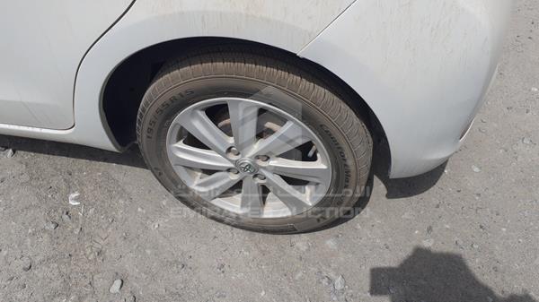 Photo 31 VIN: JTDKW9D30CD512211 - TOYOTA YARIS 