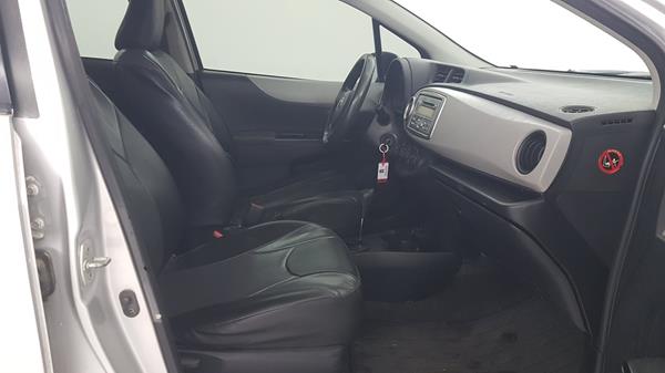 Photo 24 VIN: JTDKW9D32DD537872 - TOYOTA YARIS 