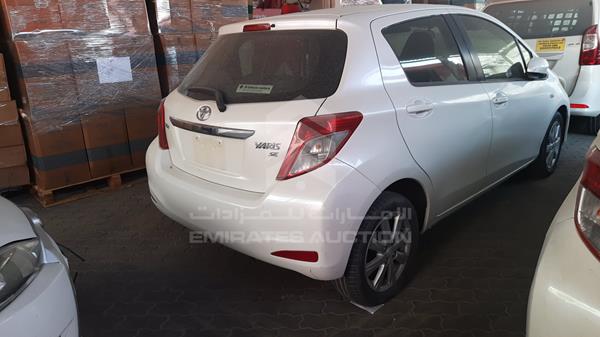 Photo 7 VIN: JTDKW9D32ED545844 - TOYOTA YARIS 