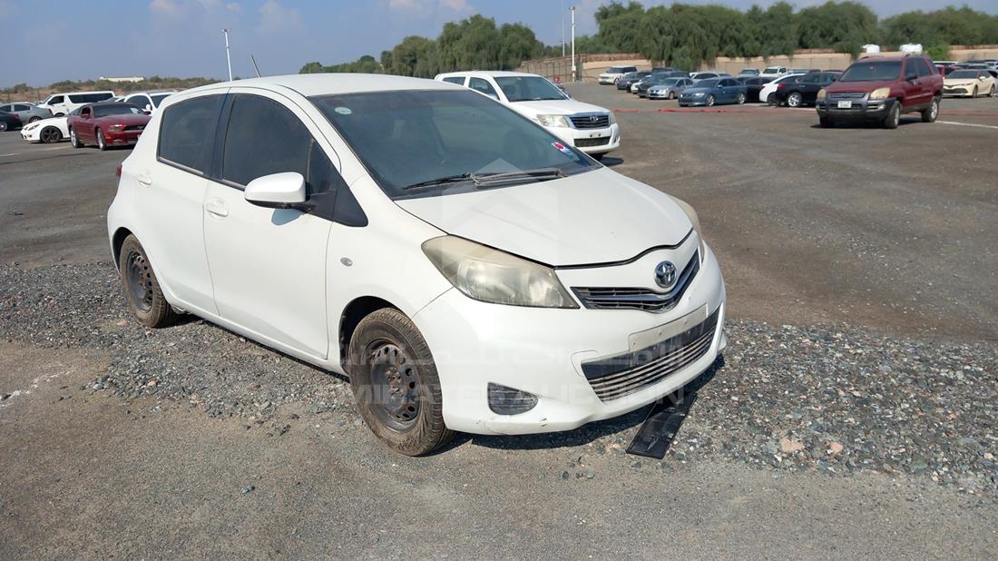 Photo 9 VIN: JTDKW9D32ED547920 - TOYOTA YARIS 