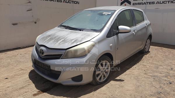 Photo 2 VIN: JTDKW9D33DD528016 - TOYOTA YARIS 