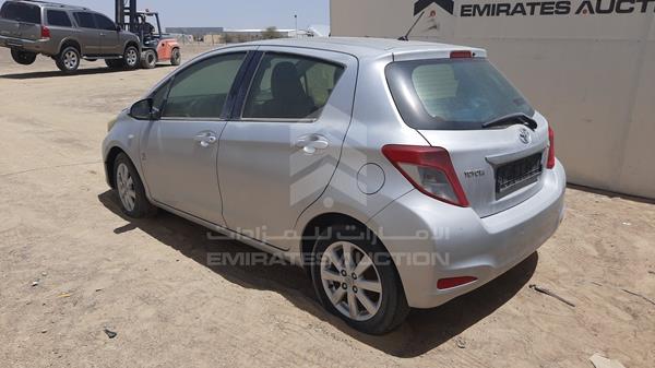 Photo 3 VIN: JTDKW9D33DD528016 - TOYOTA YARIS 