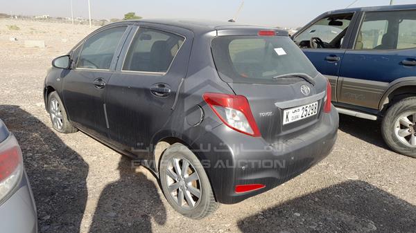 Photo 5 VIN: JTDKW9D34DD527893 - TOYOTA YARIS 