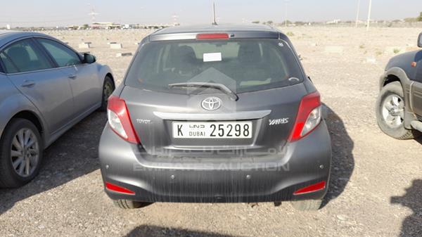 Photo 6 VIN: JTDKW9D34DD527893 - TOYOTA YARIS 