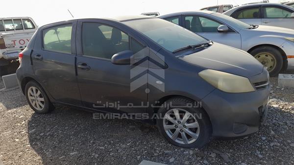 Photo 8 VIN: JTDKW9D34DD527893 - TOYOTA YARIS 