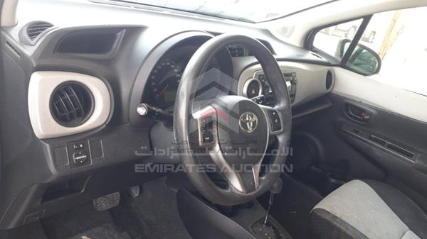 Photo 11 VIN: JTDKW9D36CD518949 - TOYOTA YARIS 