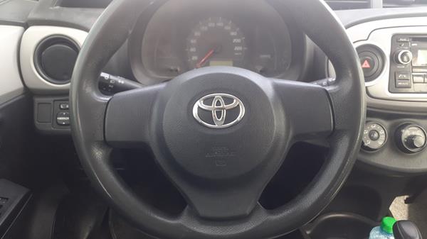 Photo 11 VIN: JTDKW9D38DD536435 - TOYOTA YARIS 