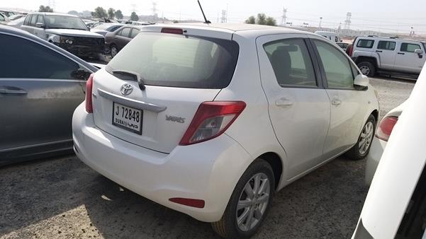 Photo 6 VIN: JTDKW9D39DD537173 - TOYOTA YARIS 