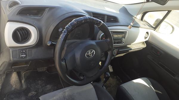 Photo 15 VIN: JTDKW9D3XDD534816 - TOYOTA YARIS 