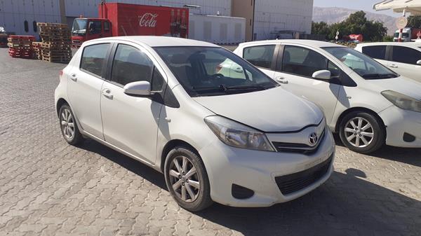 Photo 9 VIN: JTDKW9D3XDD534816 - TOYOTA YARIS 