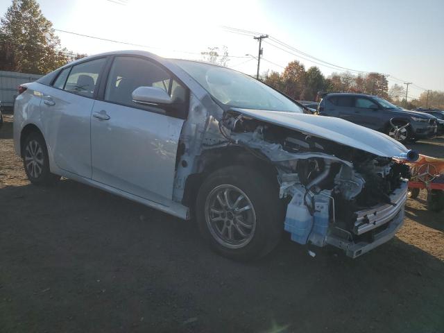 Photo 3 VIN: JTDL9MFU1M3027104 - TOYOTA PRIUS LE 