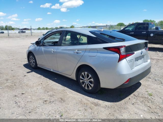 Photo 2 VIN: JTDL9MFU3N3037635 - TOYOTA PRIUS 