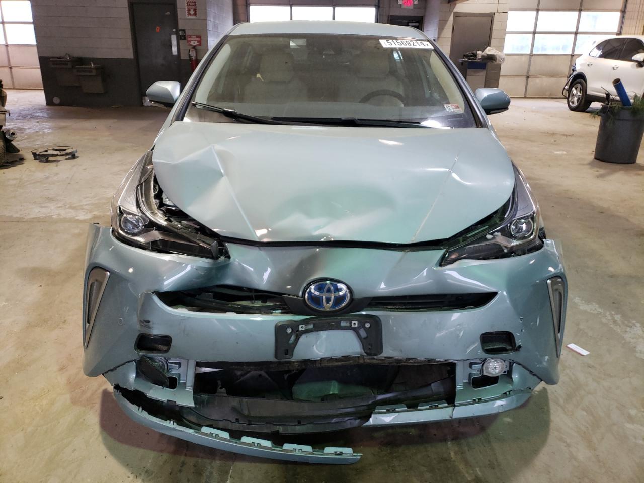 Photo 4 VIN: JTDL9MFU6N3038780 - TOYOTA PRIUS 