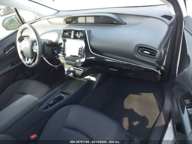 Photo 4 VIN: JTDL9MFU7M3027415 - TOYOTA PRIUS 