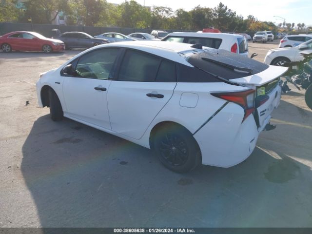 Photo 2 VIN: JTDL9MFU7N3037198 - TOYOTA PRIUS 