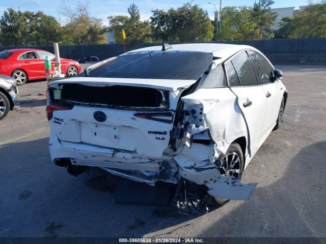 Photo 5 VIN: JTDL9MFU7N3037198 - TOYOTA PRIUS 