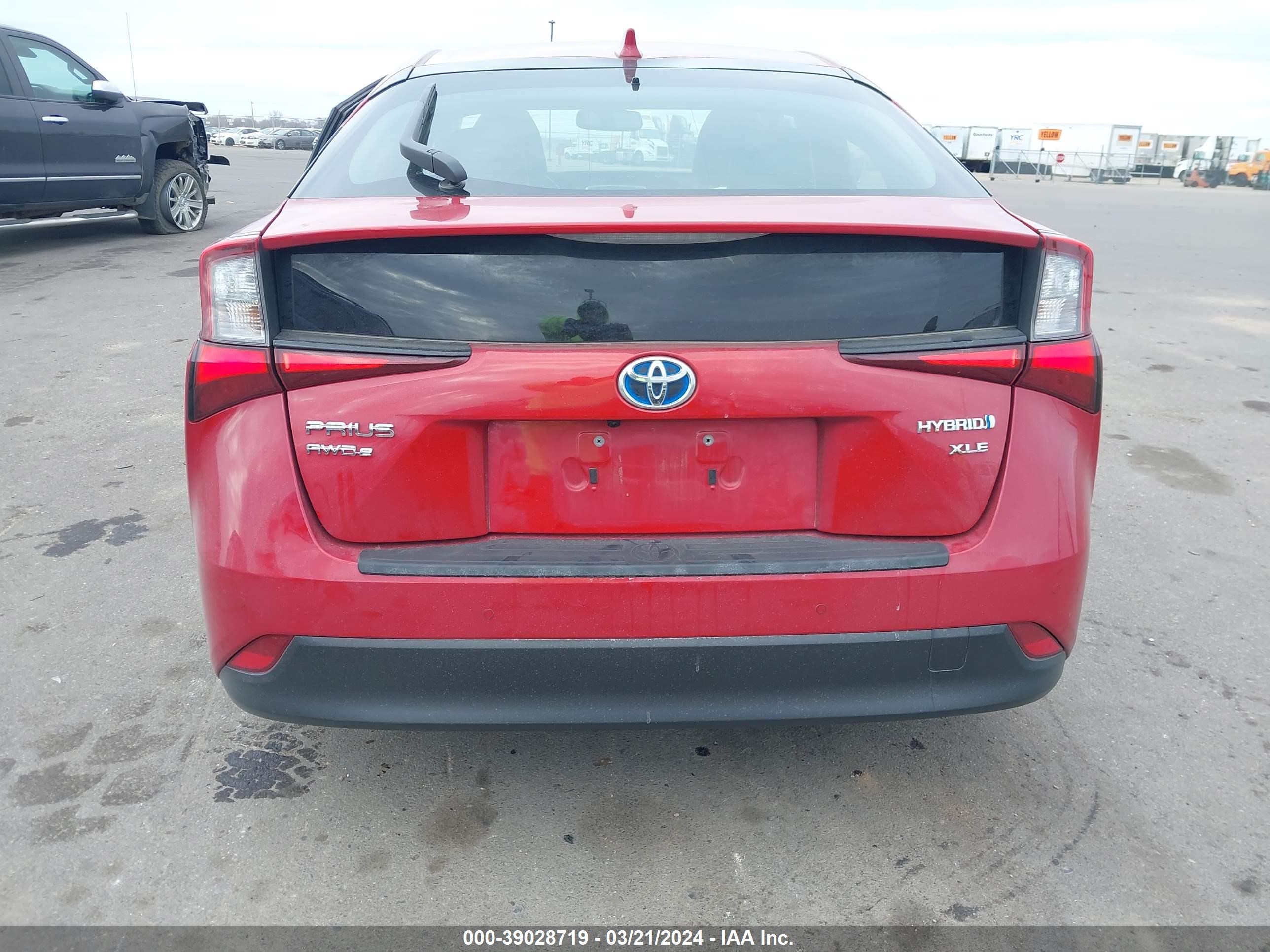 Photo 15 VIN: JTDL9MFU7N3038318 - TOYOTA PRIUS 