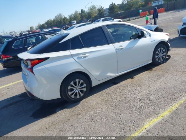 Photo 3 VIN: JTDL9RFU0K3001930 - TOYOTA PRIUS 