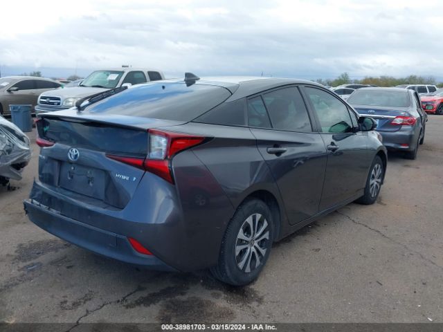 Photo 3 VIN: JTDL9RFU2K3003632 - TOYOTA PRIUS 