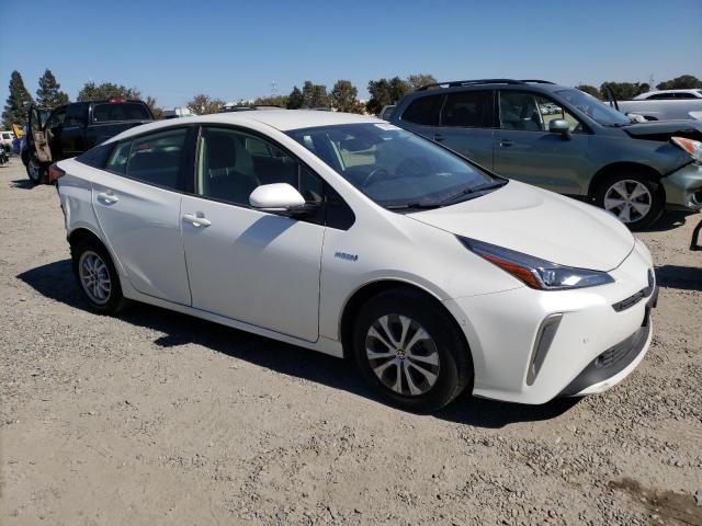 Photo 3 VIN: JTDL9RFU3K3002389 - TOYOTA PRIUS 