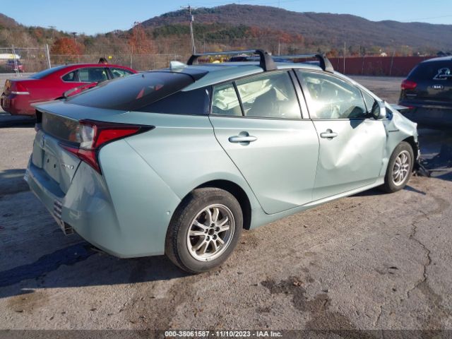 Photo 3 VIN: JTDL9RFU5K3001552 - TOYOTA PRIUS 