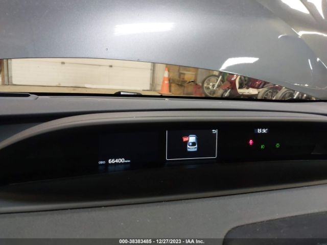 Photo 6 VIN: JTDL9RFU5L3015520 - TOYOTA PRIUS 