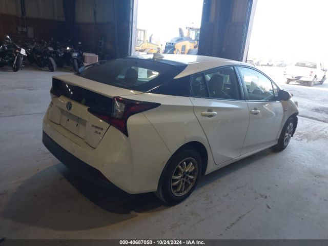 Photo 3 VIN: JTDL9RFU6K3011684 - TOYOTA PRIUS 