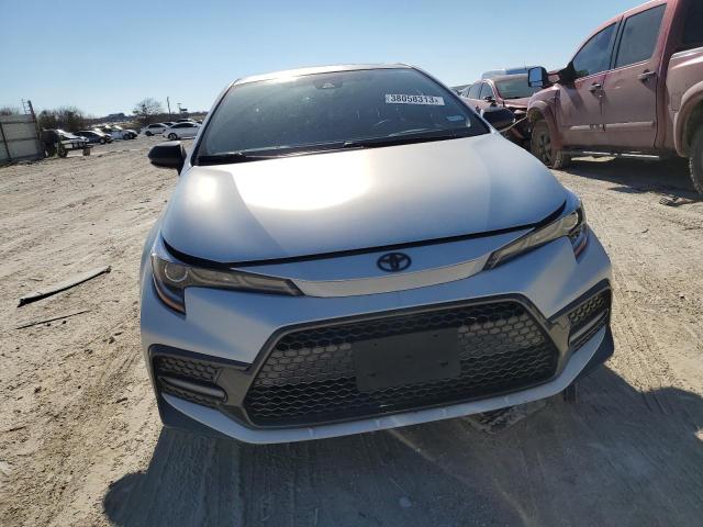 Photo 4 VIN: JTDP4MCE6NJ092699 - TOYOTA COROLLA SE 