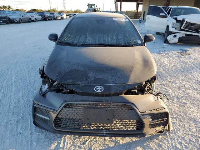 Photo 4 VIN: JTDS4RCE5LJ035057 - TOYOTA COROLLA SE 