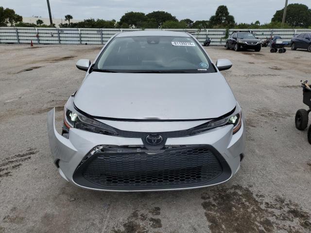 Photo 4 VIN: JTDVPMAE8MJ163322 - TOYOTA COROLLA LE 