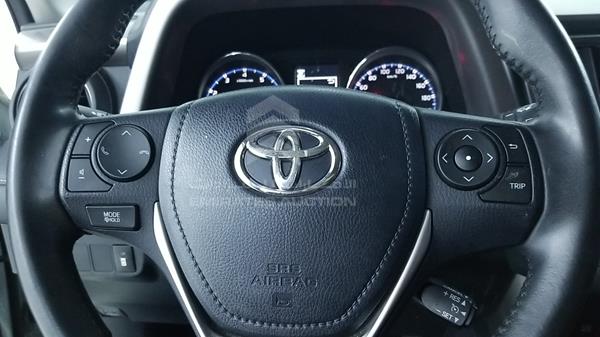 Photo 13 VIN: JTDWF9EV0JJ184059 - TOYOTA RAV 4 