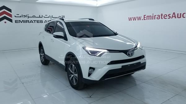 Photo 9 VIN: JTDWF9EV0JJ184059 - TOYOTA RAV 4 