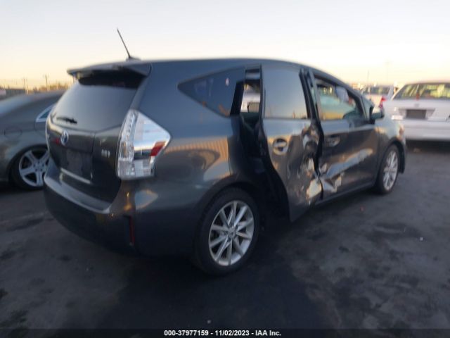 Photo 3 VIN: JTDZN3EU0C3026011 - TOYOTA PRIUS V 