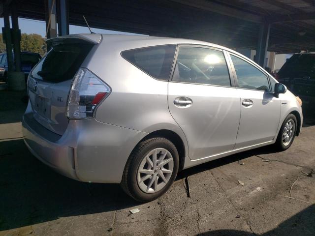 Photo 2 VIN: JTDZN3EU0C3033864 - TOYOTA PRIUS V 