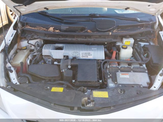 Photo 9 VIN: JTDZN3EU0C3048946 - TOYOTA PRIUS V 