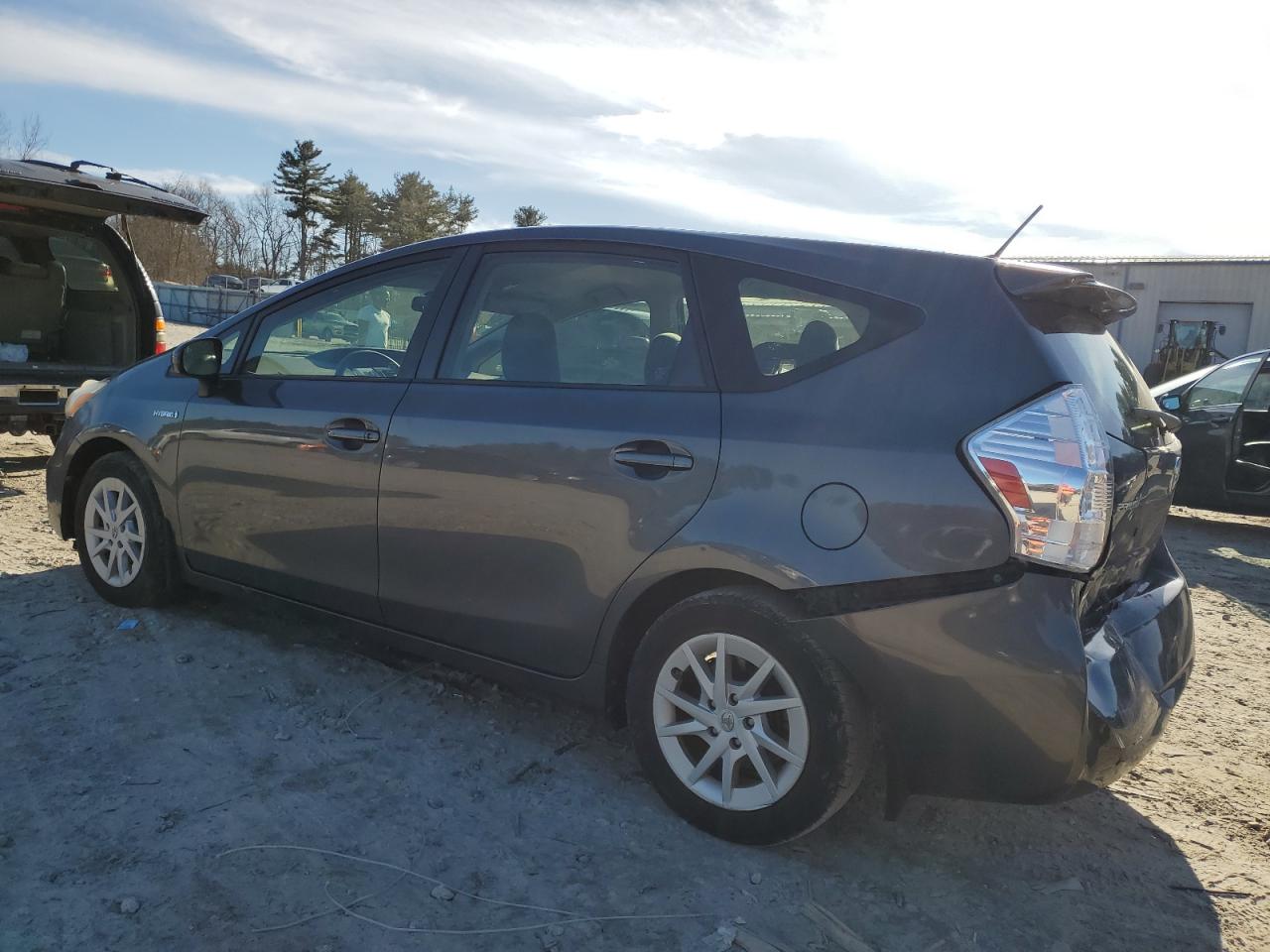 Photo 1 VIN: JTDZN3EU0C3104612 - TOYOTA PRIUS 