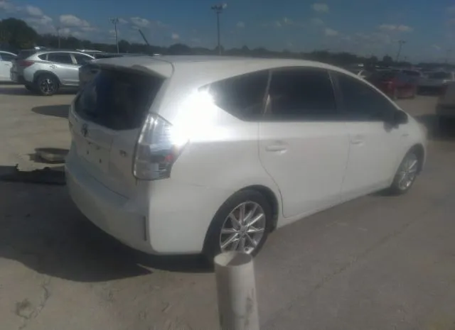 Photo 3 VIN: JTDZN3EU0C3109521 - TOYOTA PRIUS V 