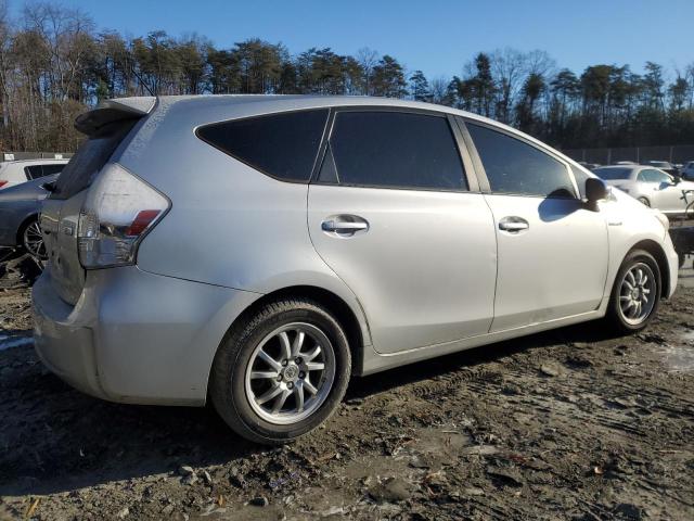 Photo 2 VIN: JTDZN3EU0C3123211 - TOYOTA PRIUS V 