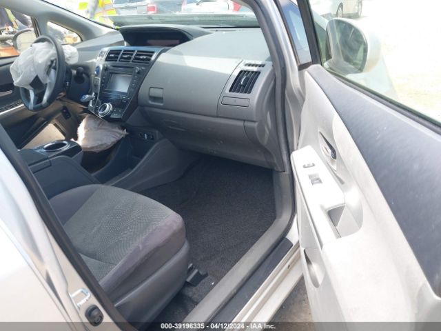 Photo 4 VIN: JTDZN3EU0C3172912 - TOYOTA PRIUS V 