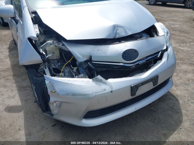 Photo 5 VIN: JTDZN3EU0C3172912 - TOYOTA PRIUS V 