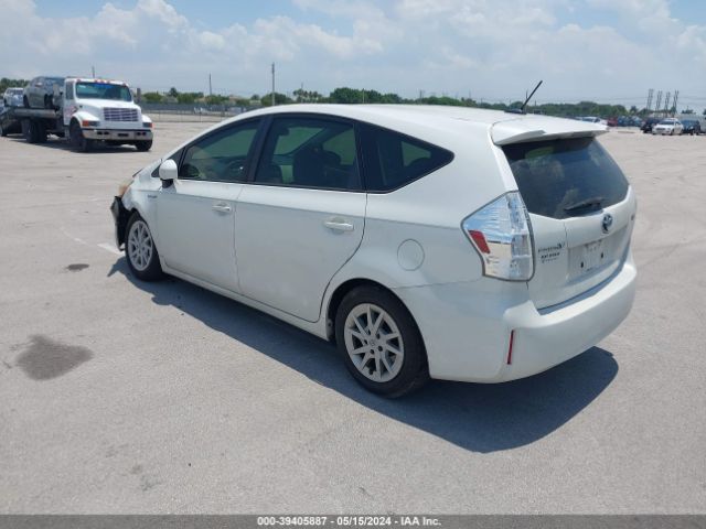 Photo 2 VIN: JTDZN3EU0D3190912 - TOYOTA PRIUS V 