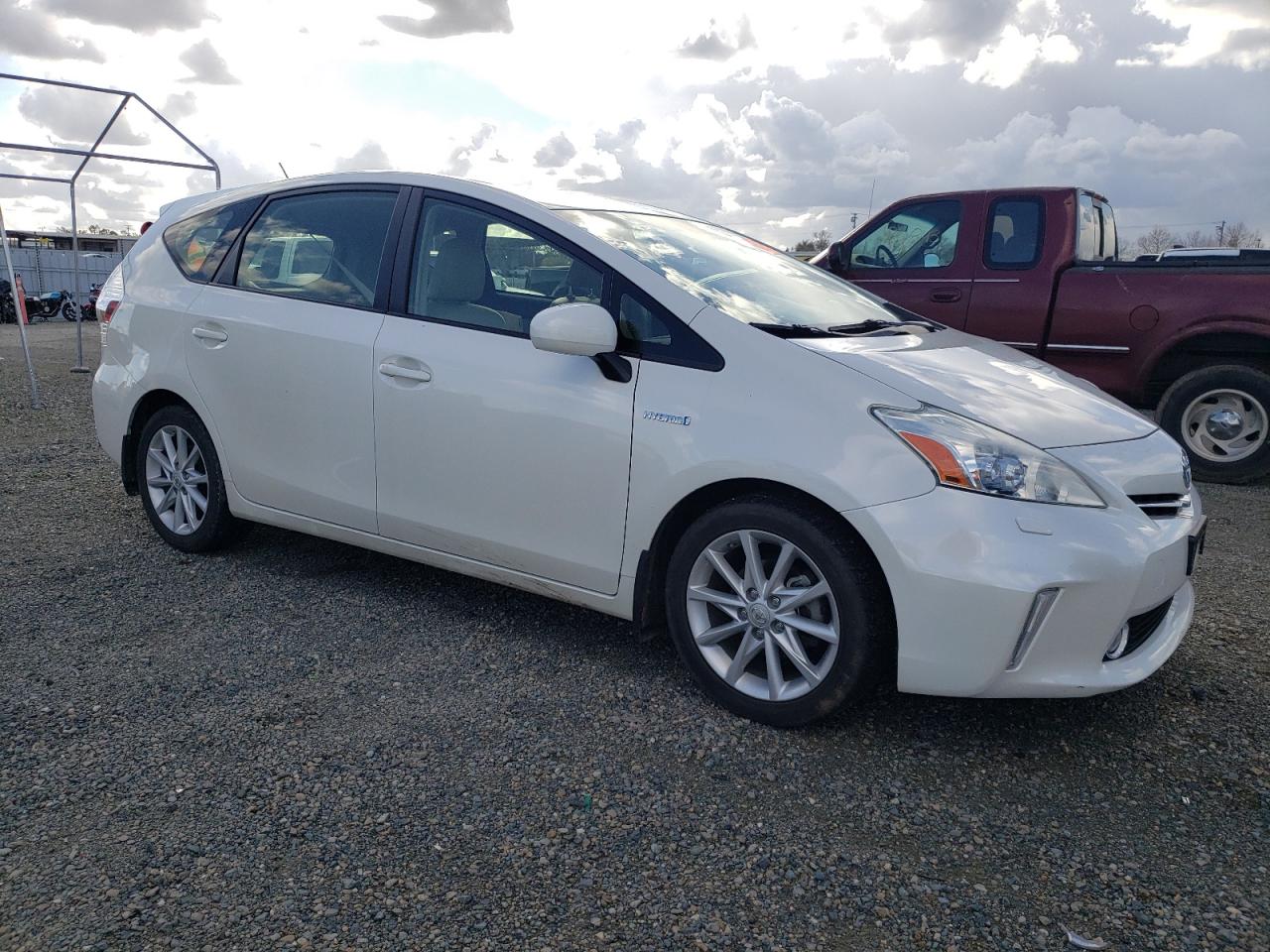 Photo 3 VIN: JTDZN3EU0D3193583 - TOYOTA PRIUS 