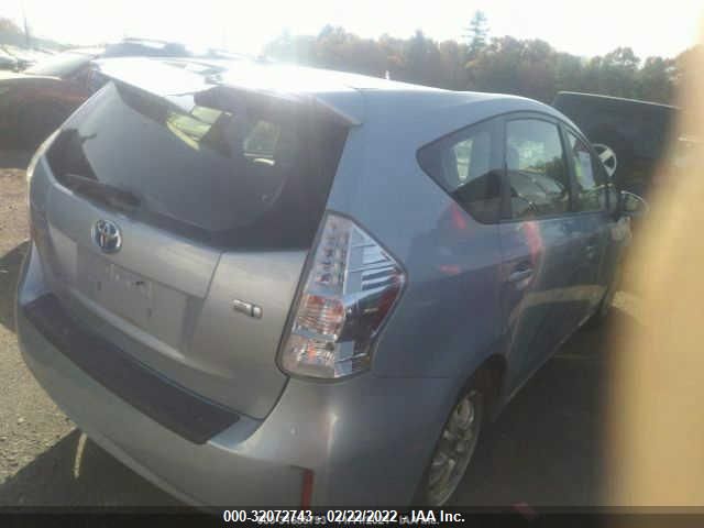 Photo 3 VIN: JTDZN3EU0D3202590 - TOYOTA PRIUS V 